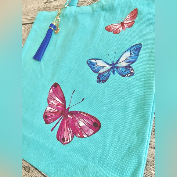 NWT. Set of bag + keychain/bag charm. Tote bag with removable keychain/bag charm - Picture 4 of 5